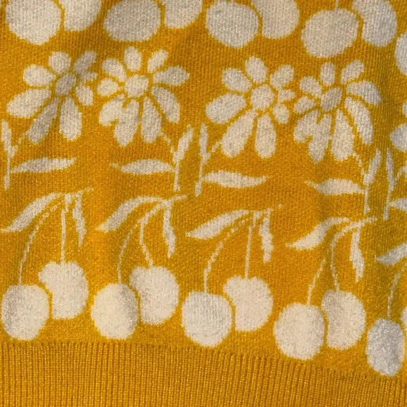 Maeve Anthropologie Yellow Floral Knit Top Open Back Tie Size L summer top 🍒 - Picture 9 of 9